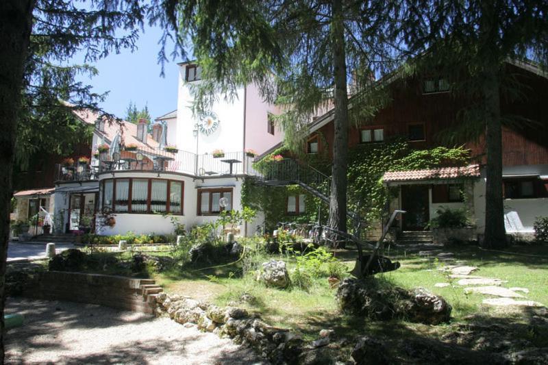 Lh Albergo Il Paradiso Pescasseroli Zewnętrze zdjęcie
