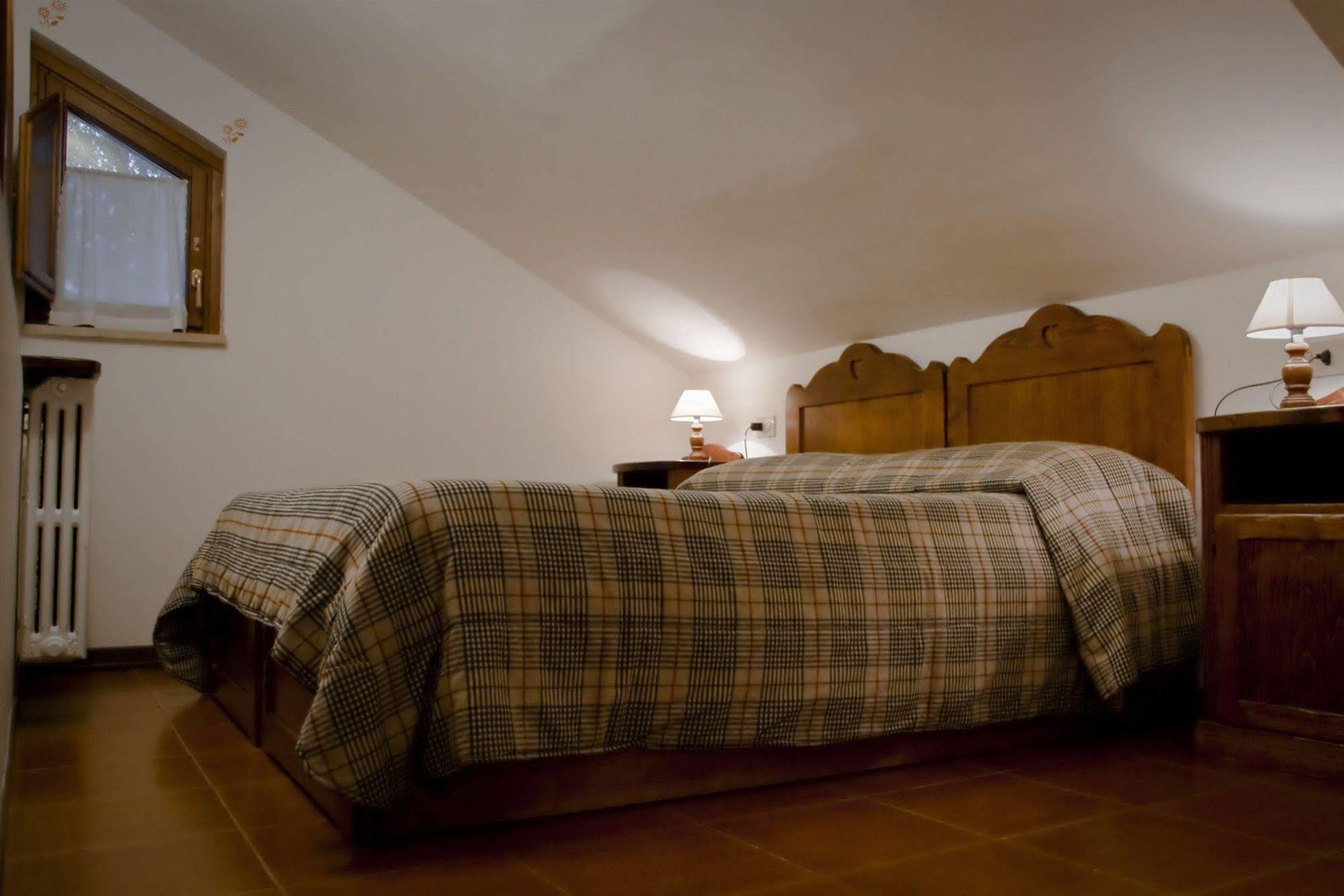 Lh Albergo Il Paradiso Pescasseroli Zewnętrze zdjęcie